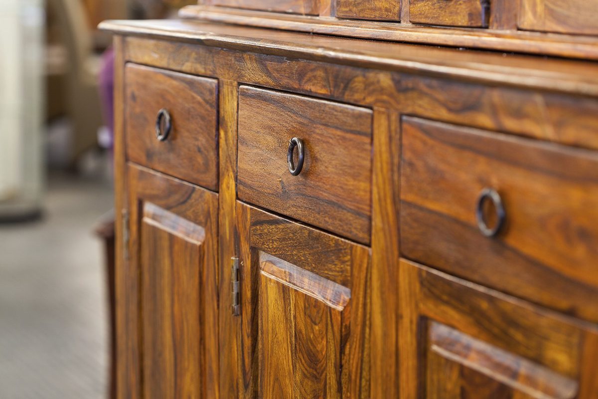 Rowlands Antiques | Family-run furniture shop